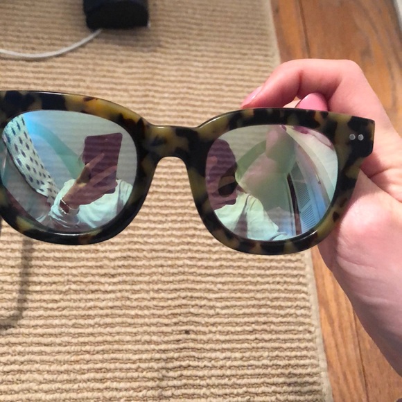 Madewell Sunglasses- $55 for both pairs - Picture 3 of 4